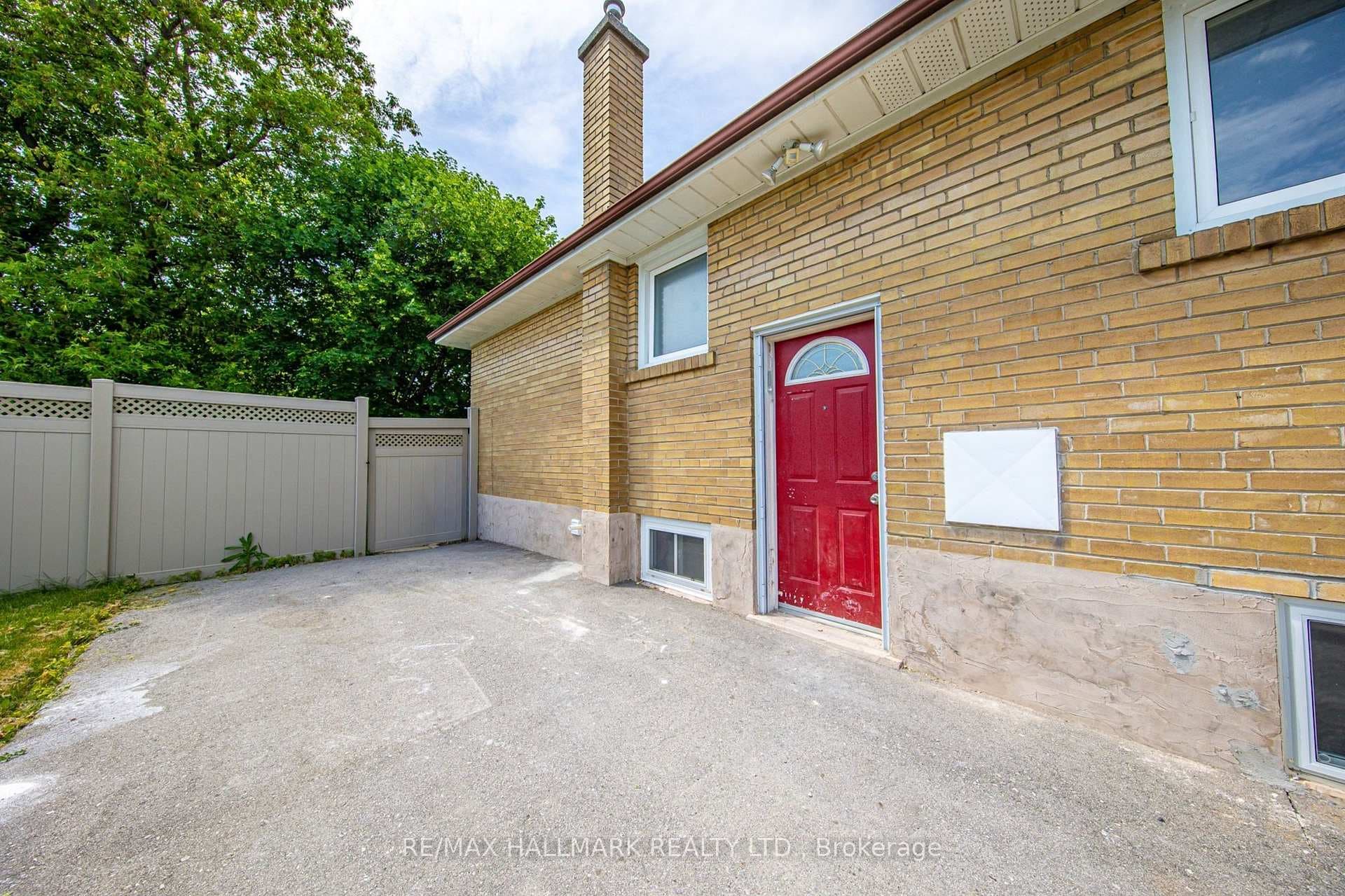 6 Paloma Place Unit Lower, Scarborough (West Hill / Highland Creek)