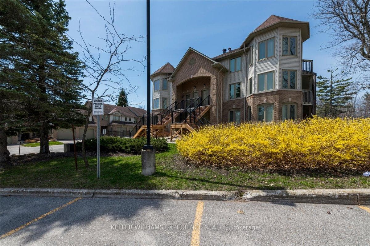 492 Laclie Street Unit 204, Orillia