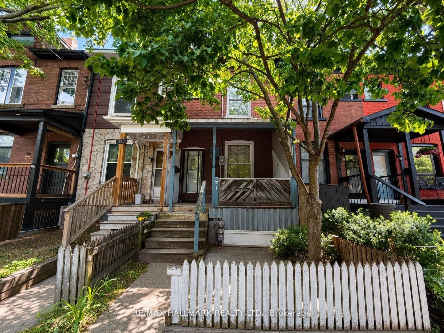 71 Boulton Avenue, Riverdale / Leslieville