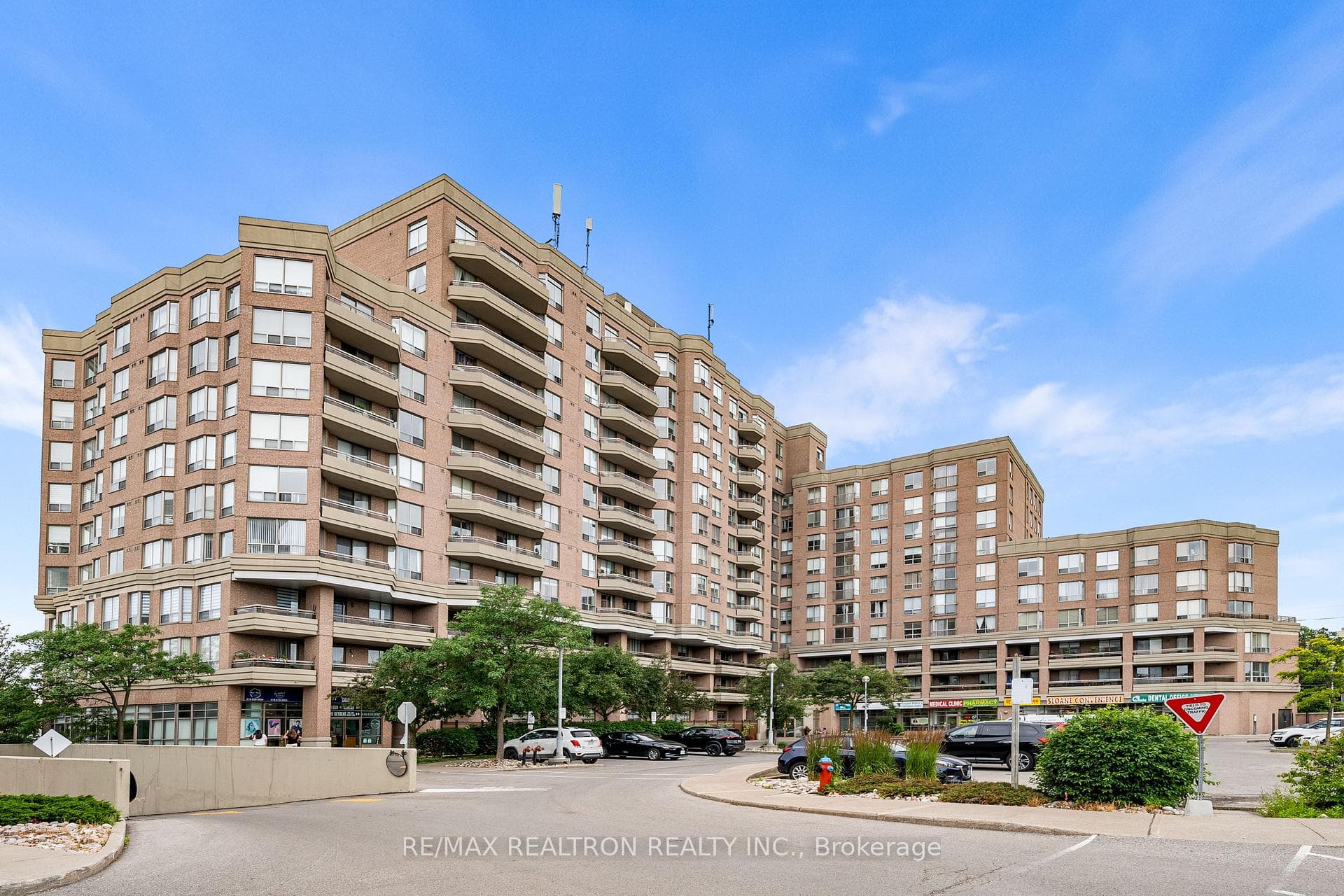 1700 Eglinton Avenue Unit 315, Don Mills / Parkwoods / Victoria Village, ON M4A 2X4 - Photo 1