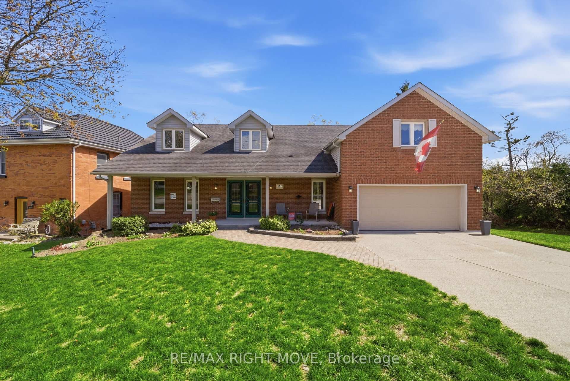 177 Brant Street, Orillia