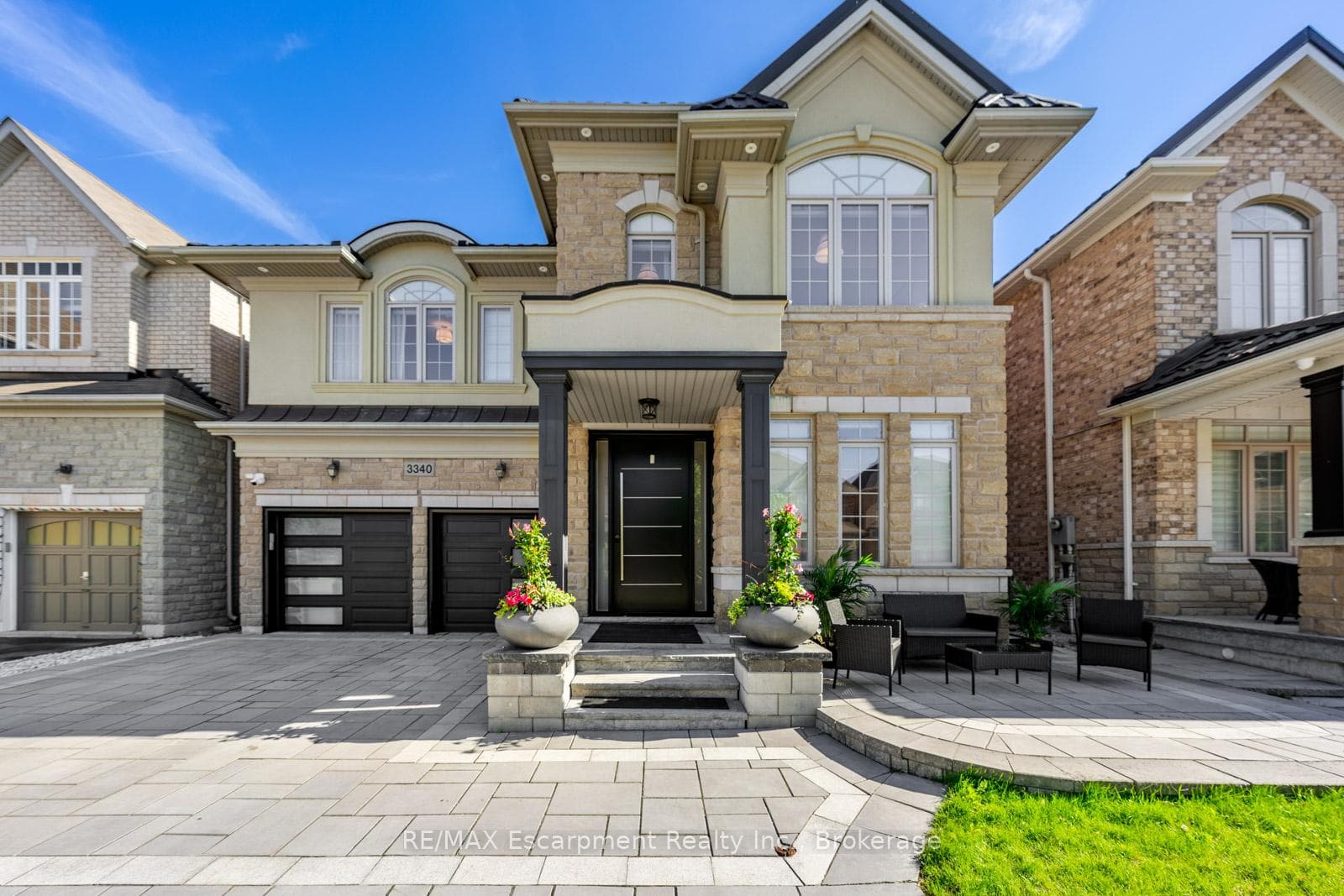 3340 Terra Cotta Lane, Burlington, ON L7M 0L5 - Photo 1