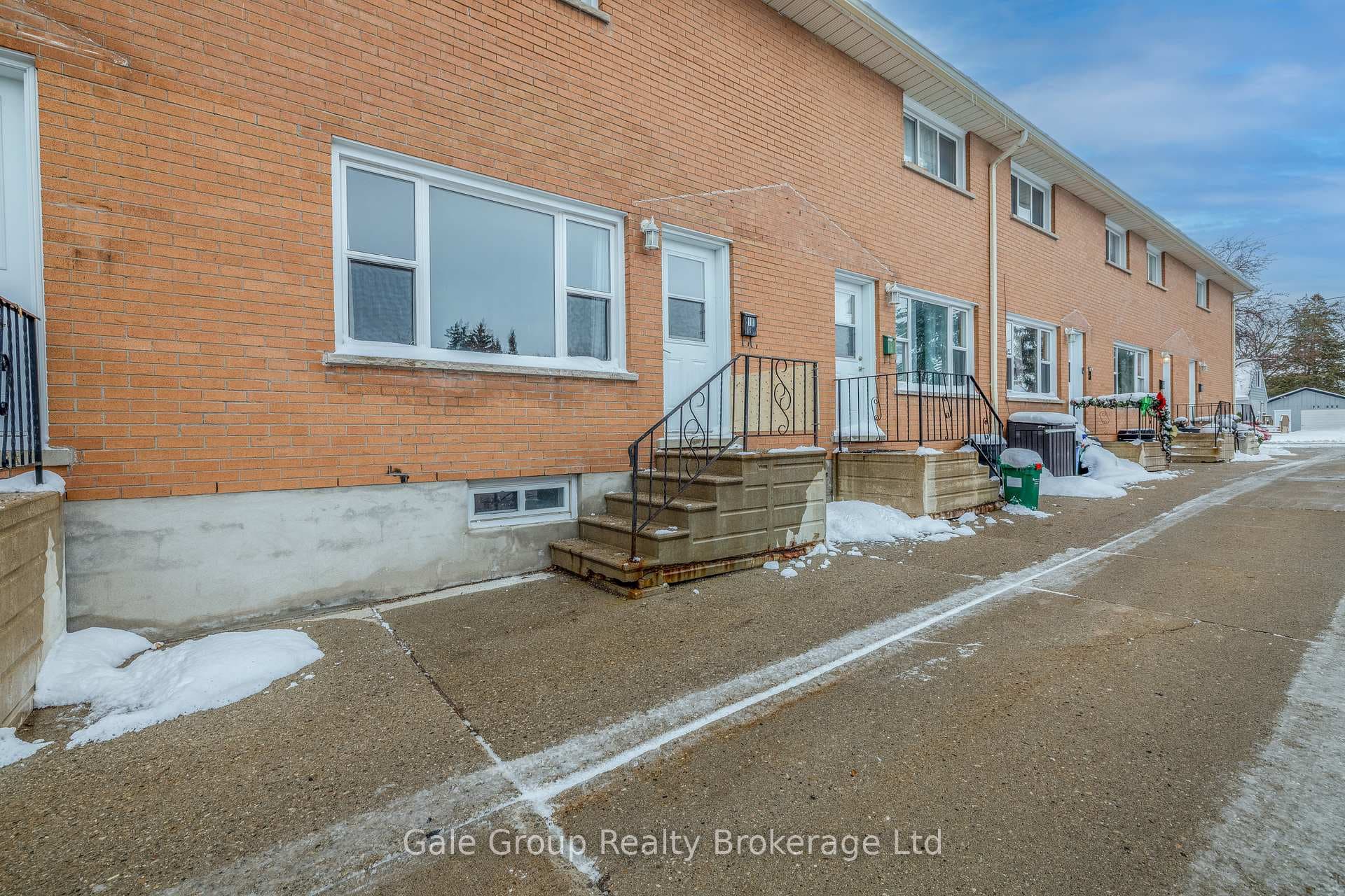 78 Bee Street Unit 11, Woodstock, ON N4S 3Z3 - Photo 1