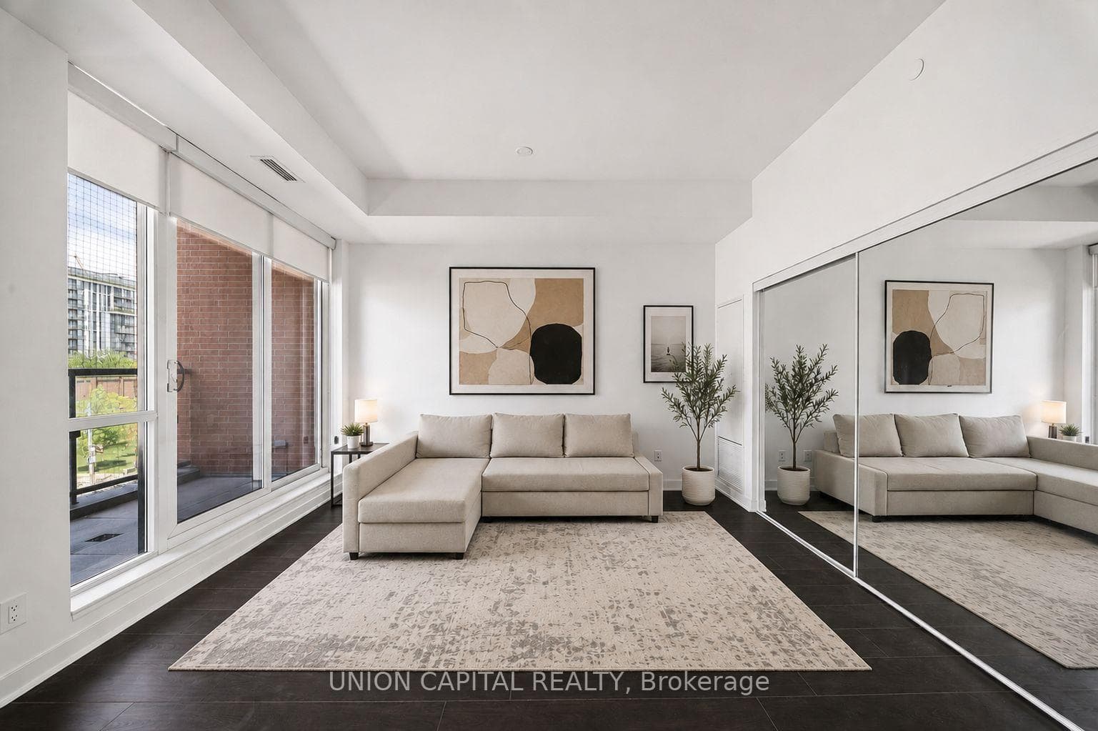 170 Sumach Street Unit 417, Regent Park / Cabbagetown / St. James Town, ON M5A 0C3 - Photo 1
