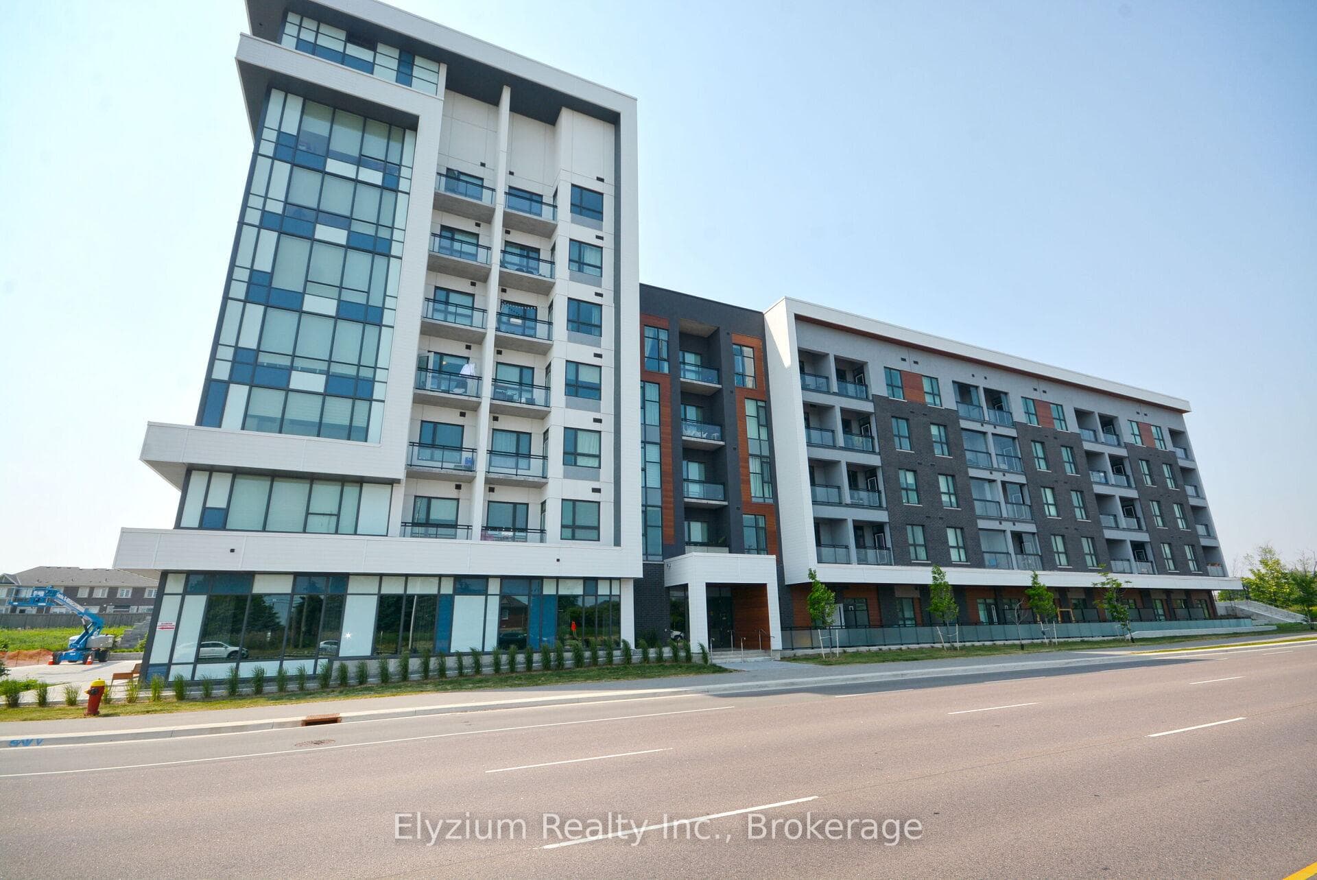 95 Dundas Street Unit 223, Oakville