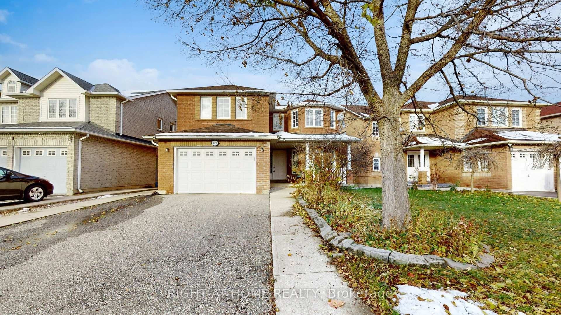 119 Letty Avenue Unit Upper, Brampton, ON L6Y 5E1 - Photo 1