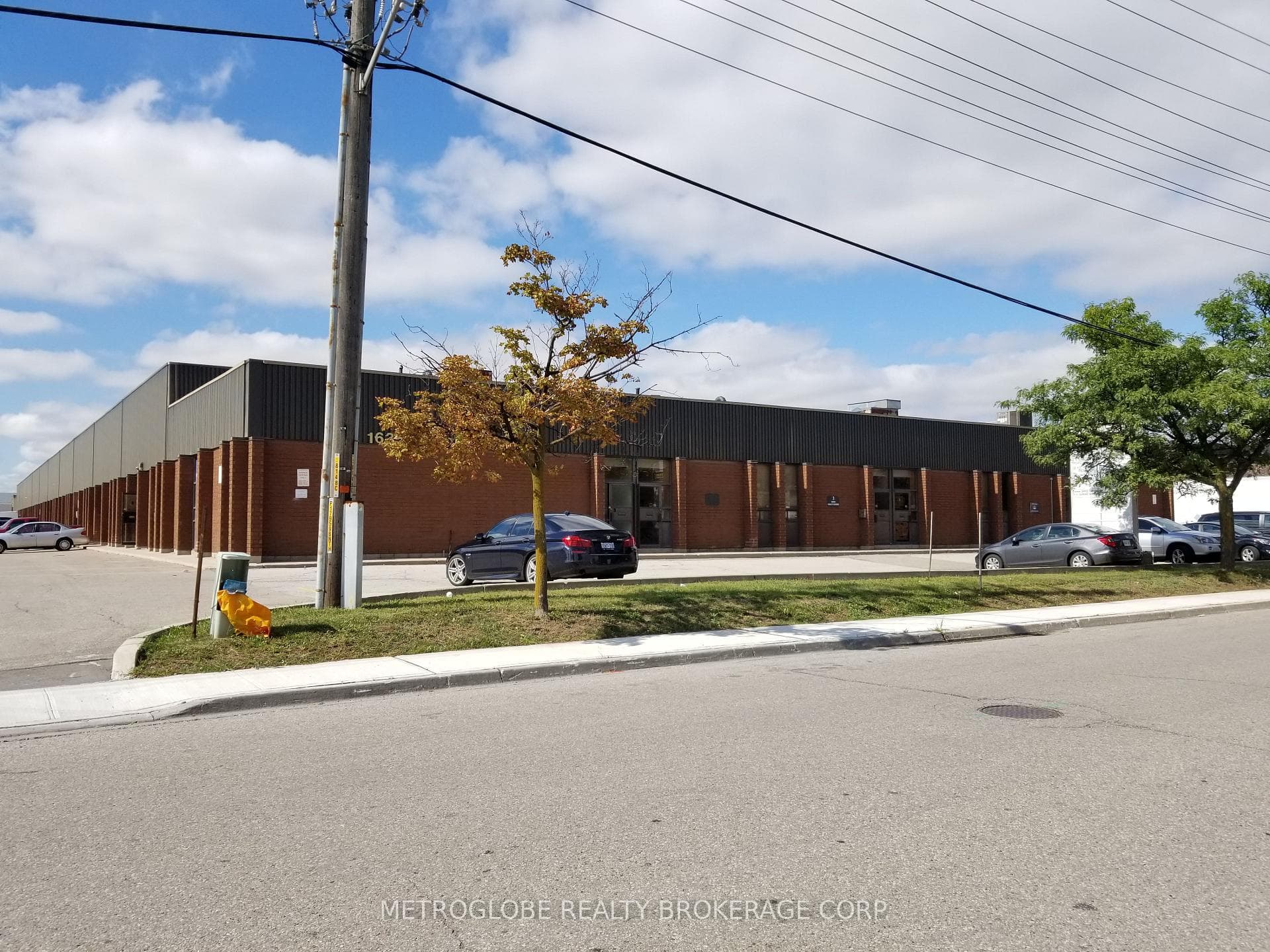 1625 Sismet Road Unit 14, Mississauga, ON L4W 1V6 - Photo 1