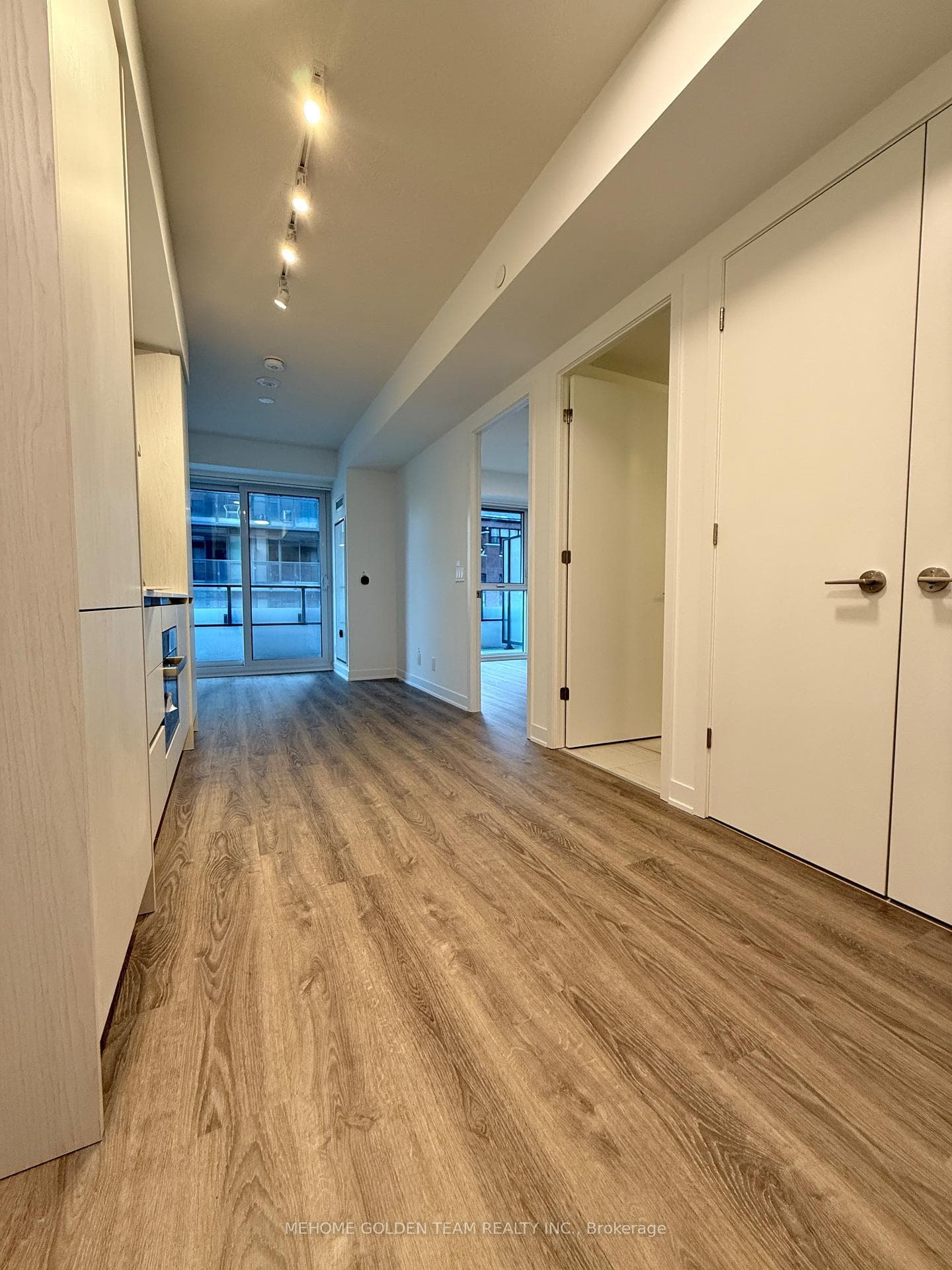 180 Front Street Unit 619, Regent Park / Cabbagetown / St. James Town, ON M5K 0A9 - Photo 1