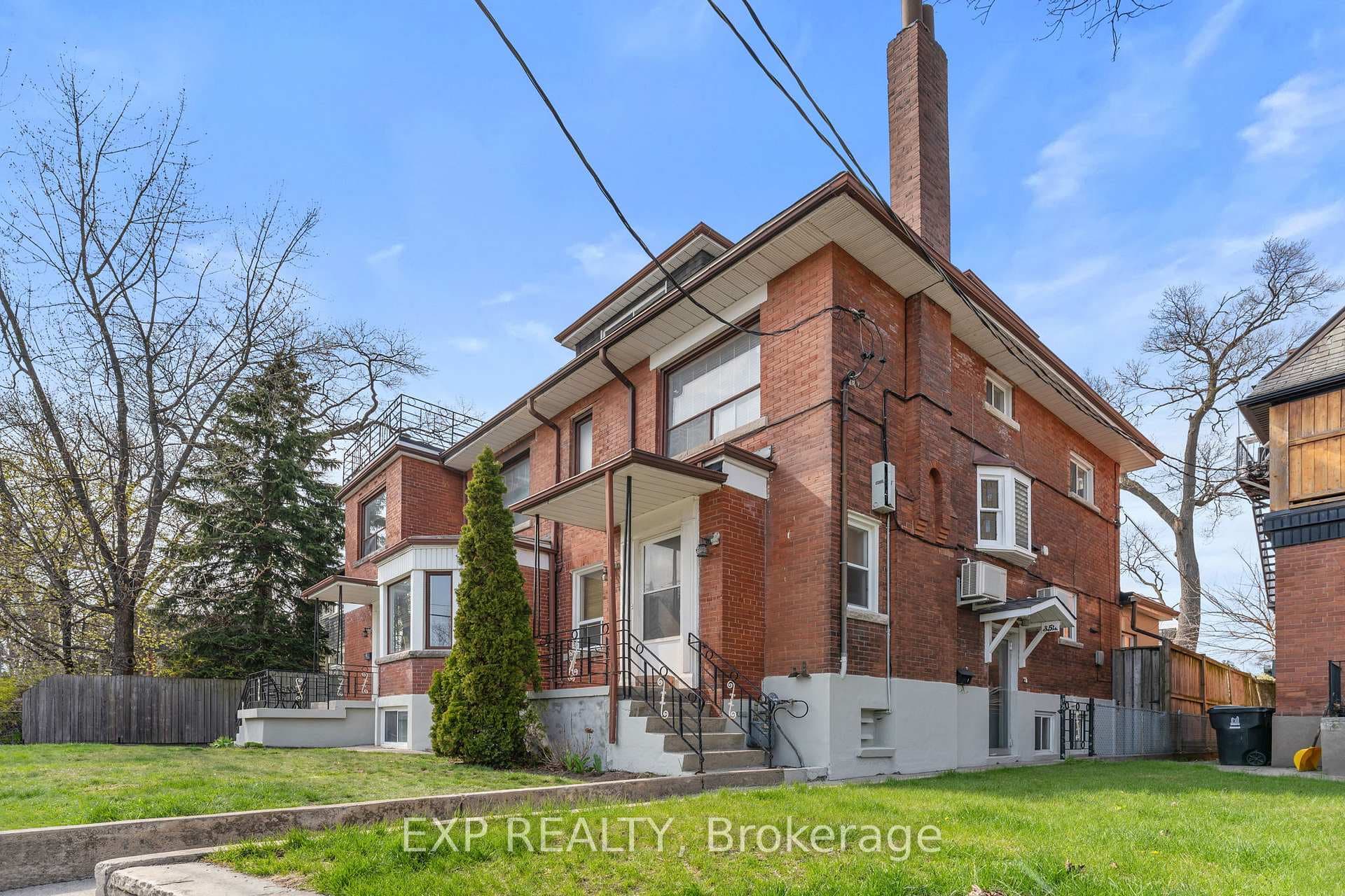354 Annette Street, Bloor West Village / Swansea, ON M6P 1R5 - Photo 1