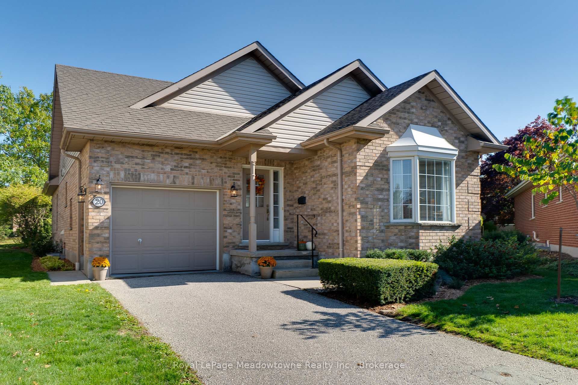 20 Arbordale Walk, Guelph, ON N1C 4X7 - Photo 1