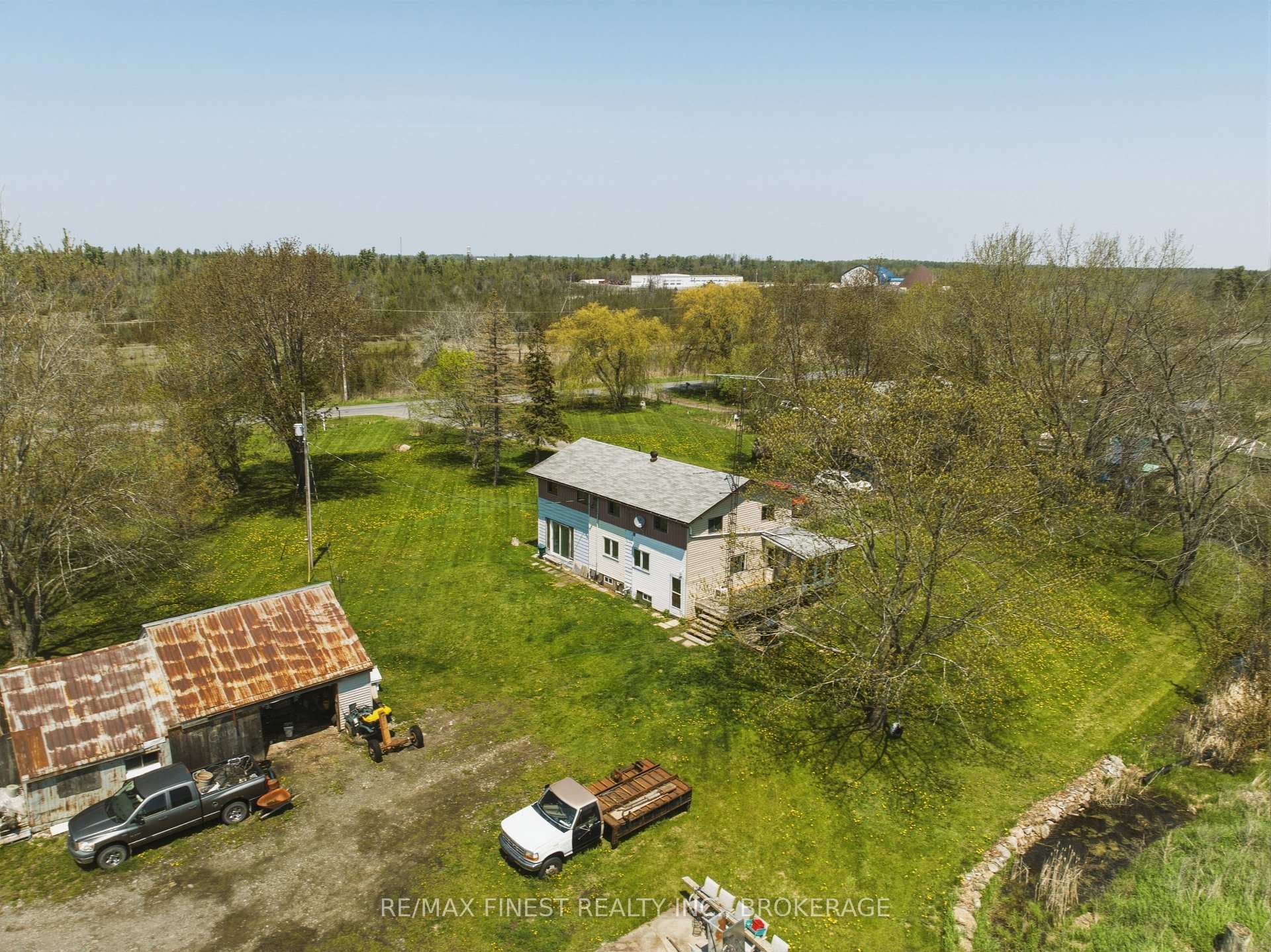 602 Caton Road, Loyalist