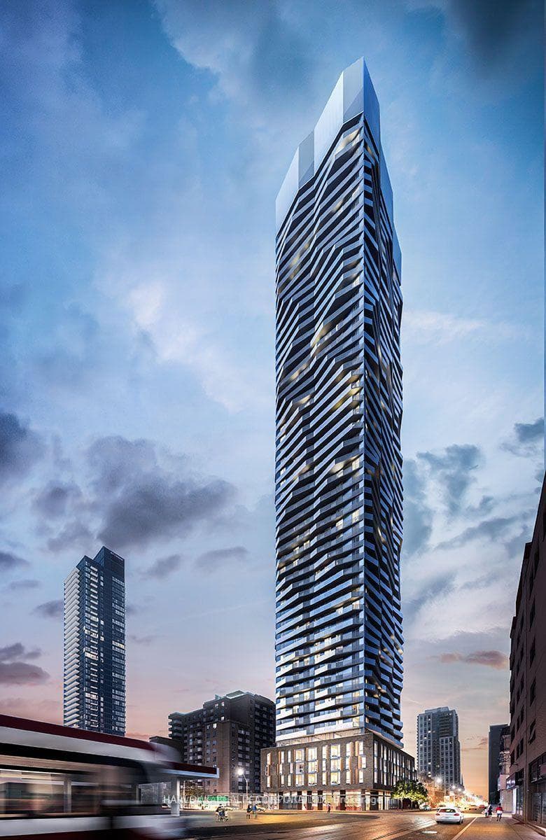 100 Dalhousie Street Unit 3806, Toronto C08