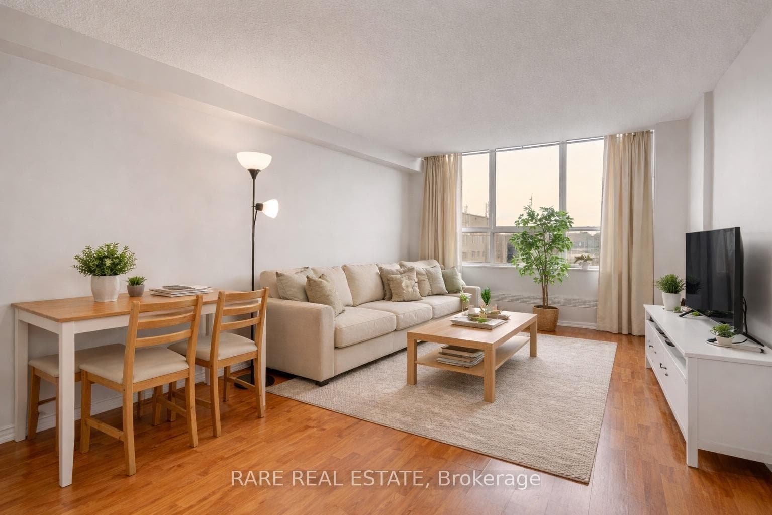50 Lotherton Pathway Unit 1210, York / Weston, ON M6B 2G7 - Photo 1