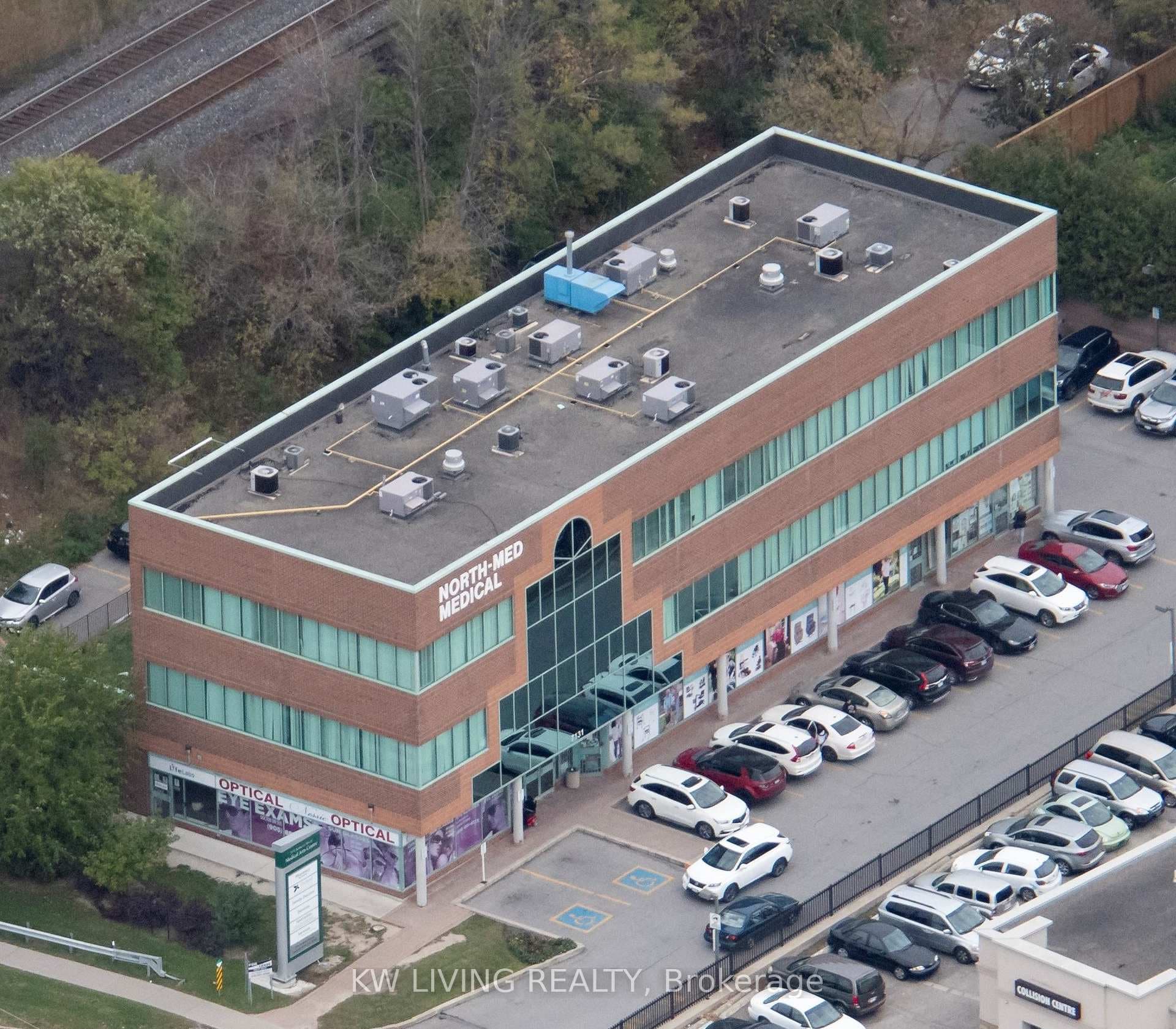 7131 Bathurst Street Unit LL3, Vaughan, ON L4J 2J6 - Photo 1