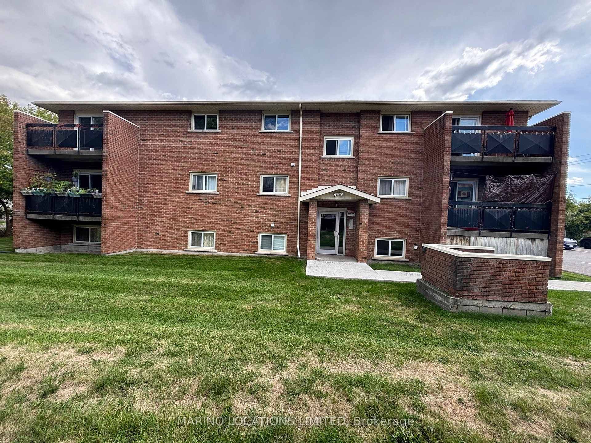 147 North Park Street, Belleville, ON K8P 4N9 - Photo 1