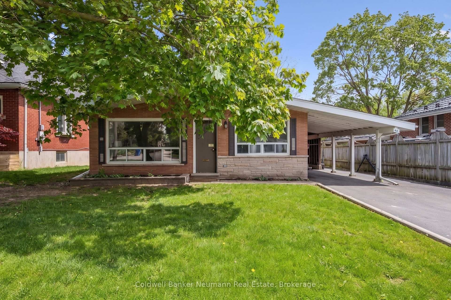 40 Fairview Boulevard, Guelph
