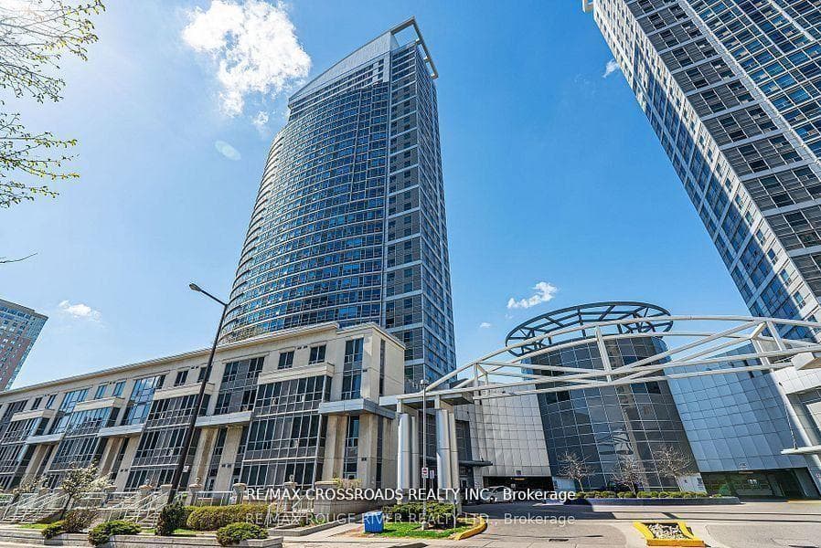 38 Lee Centre Drive Unit 1115, Scarborough (West Hill / Highland Creek), ON M1H 3J7 - Photo 1