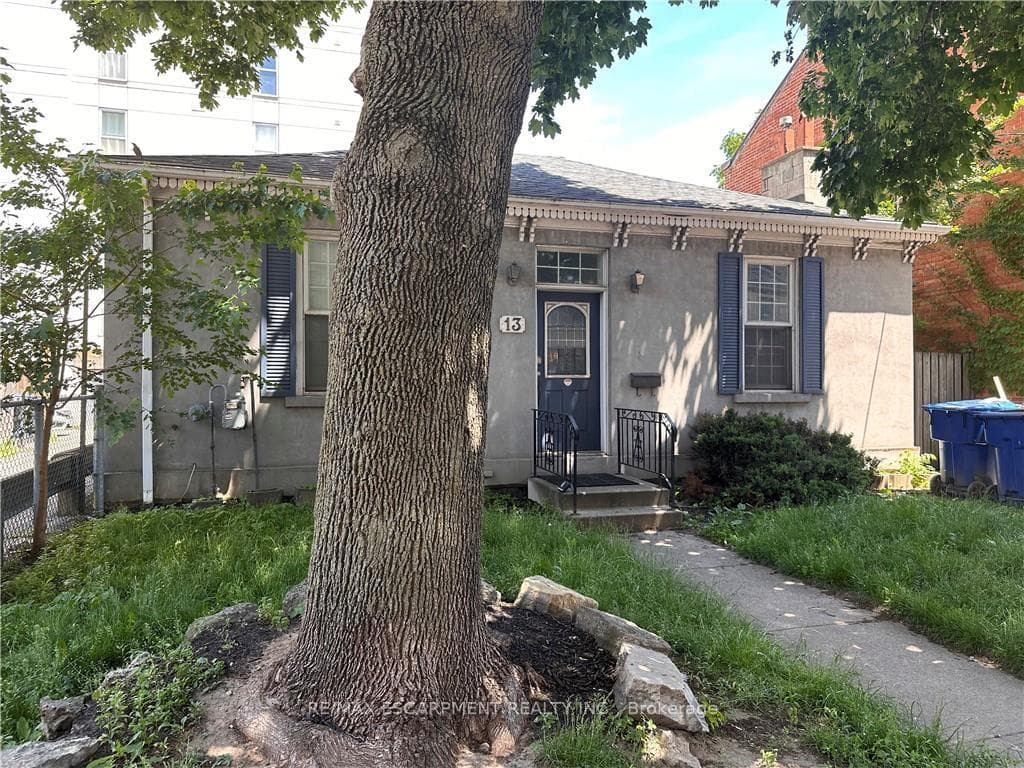 13 Augusta Street, Hamilton, ON L8N 1P6 - Photo 1