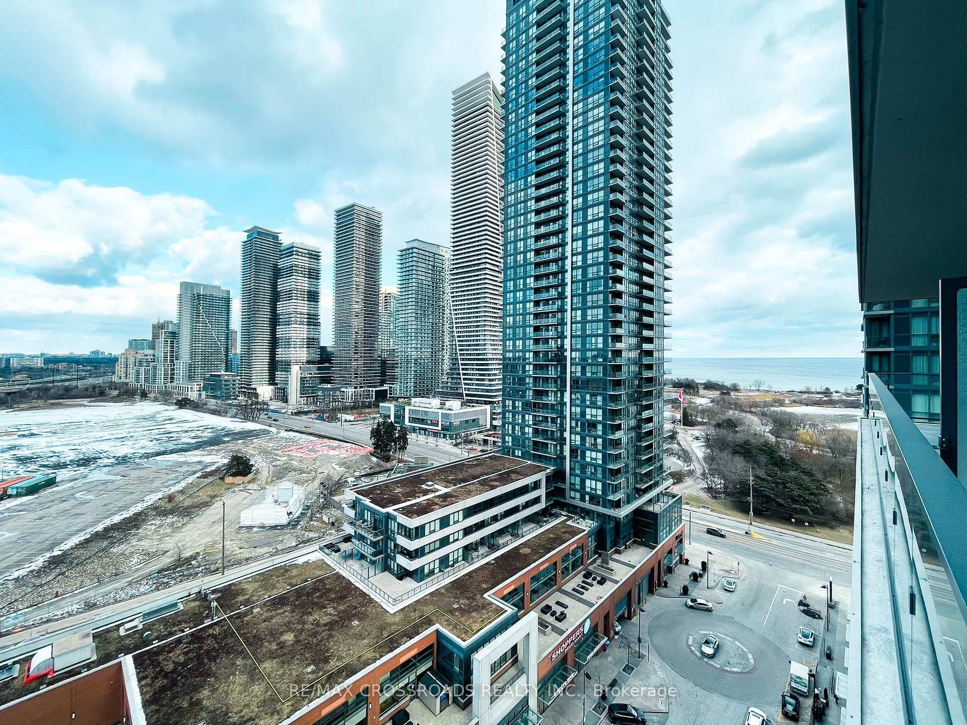 2220 Lakeshore Boulevard Unit 1706, Liberty Village / Parkdale / South Parkdale, ON M8V 0C1 - Photo 1