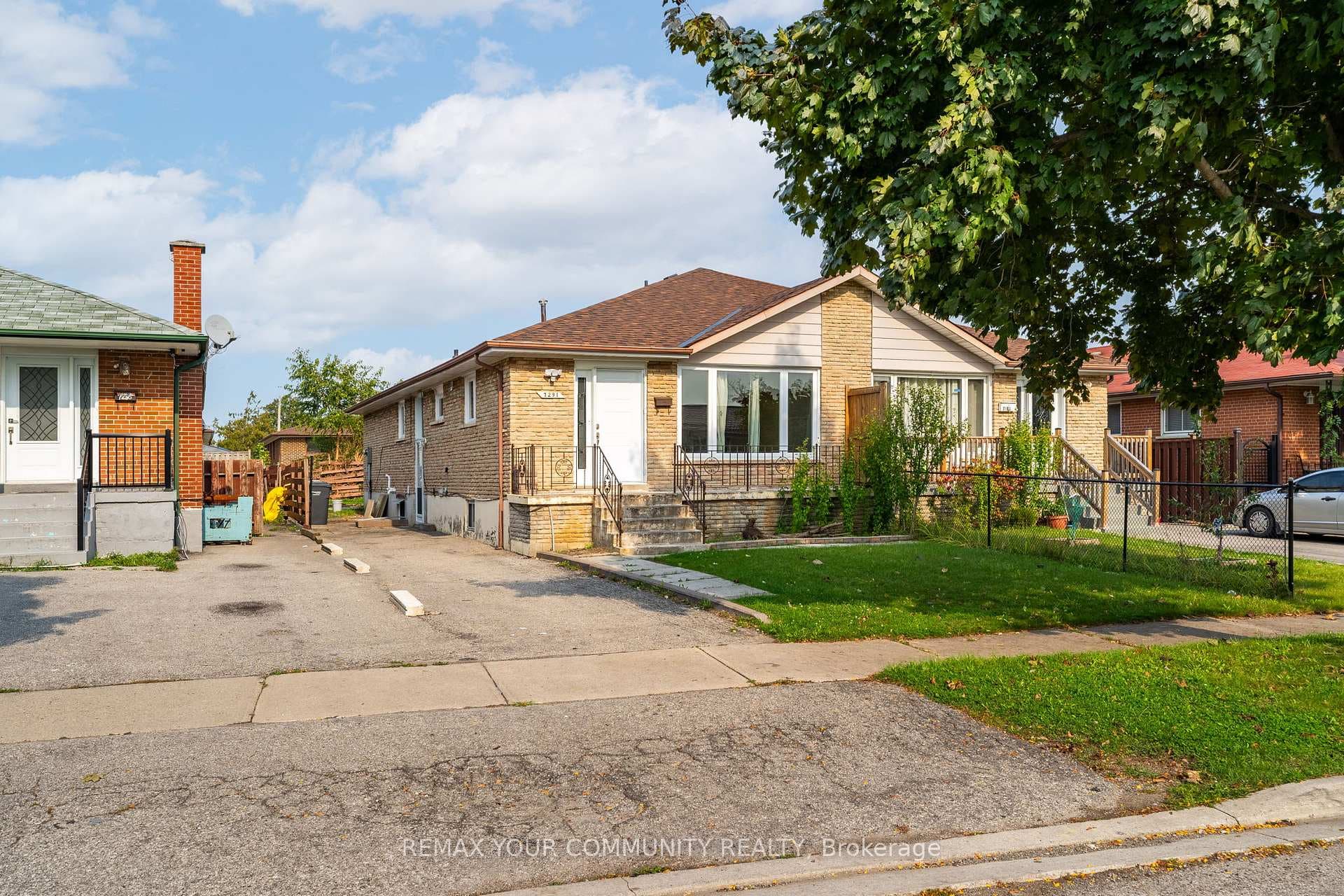 7291 Vernor Drive Unit BASEMENT, Mississauga, ON L4T 2P5 - Photo 1