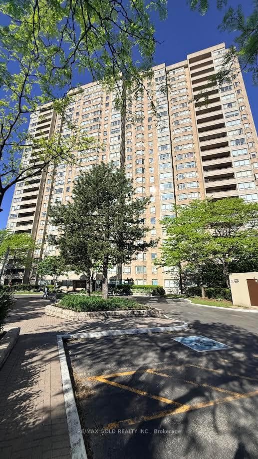 30 Malta Avenue Unit 308, Brampton, ON L6Y 4S5 - Photo 1