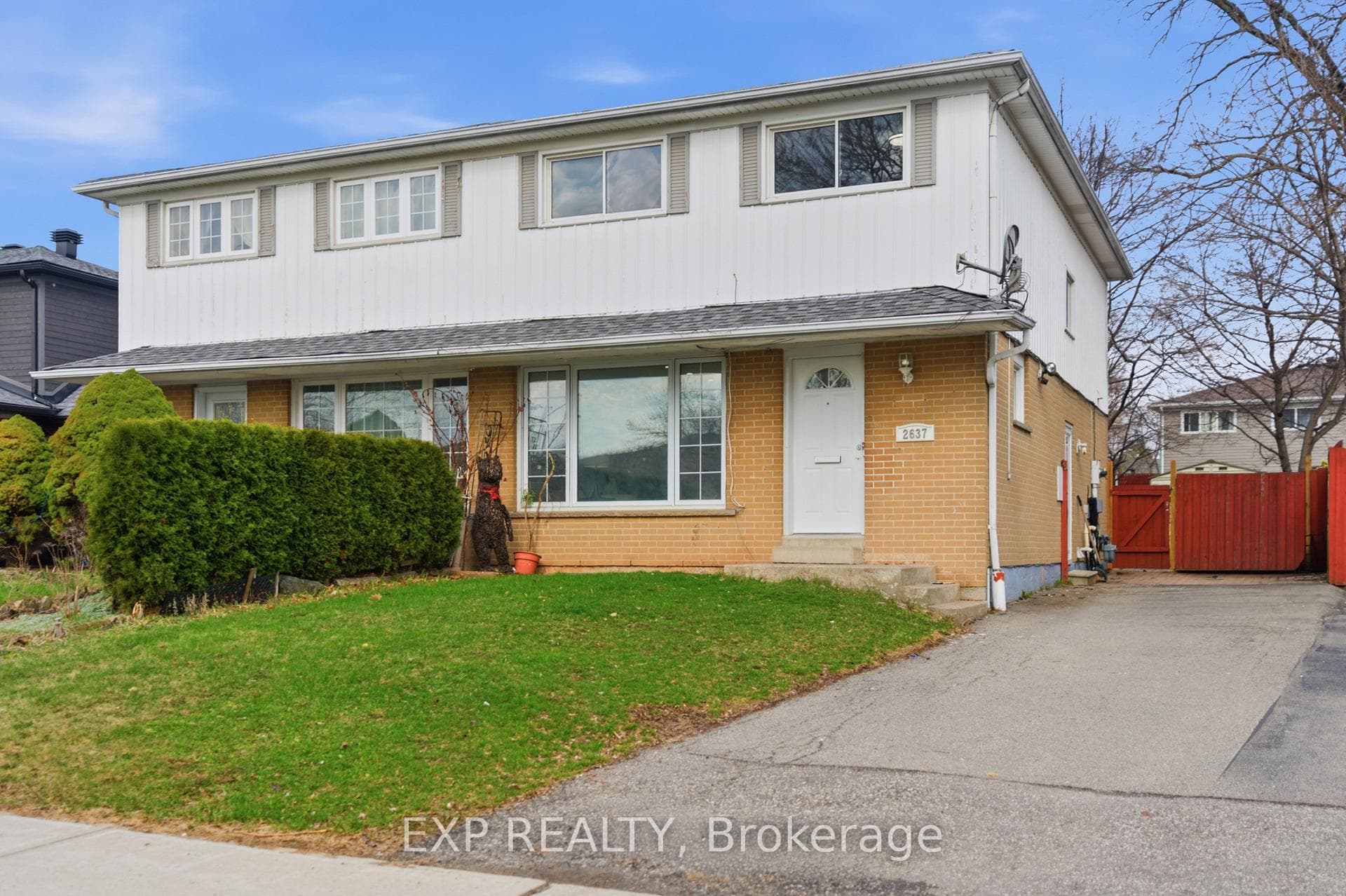 2637 Altadena Court, Mississauga, ON L5K 1G1 - Photo 1