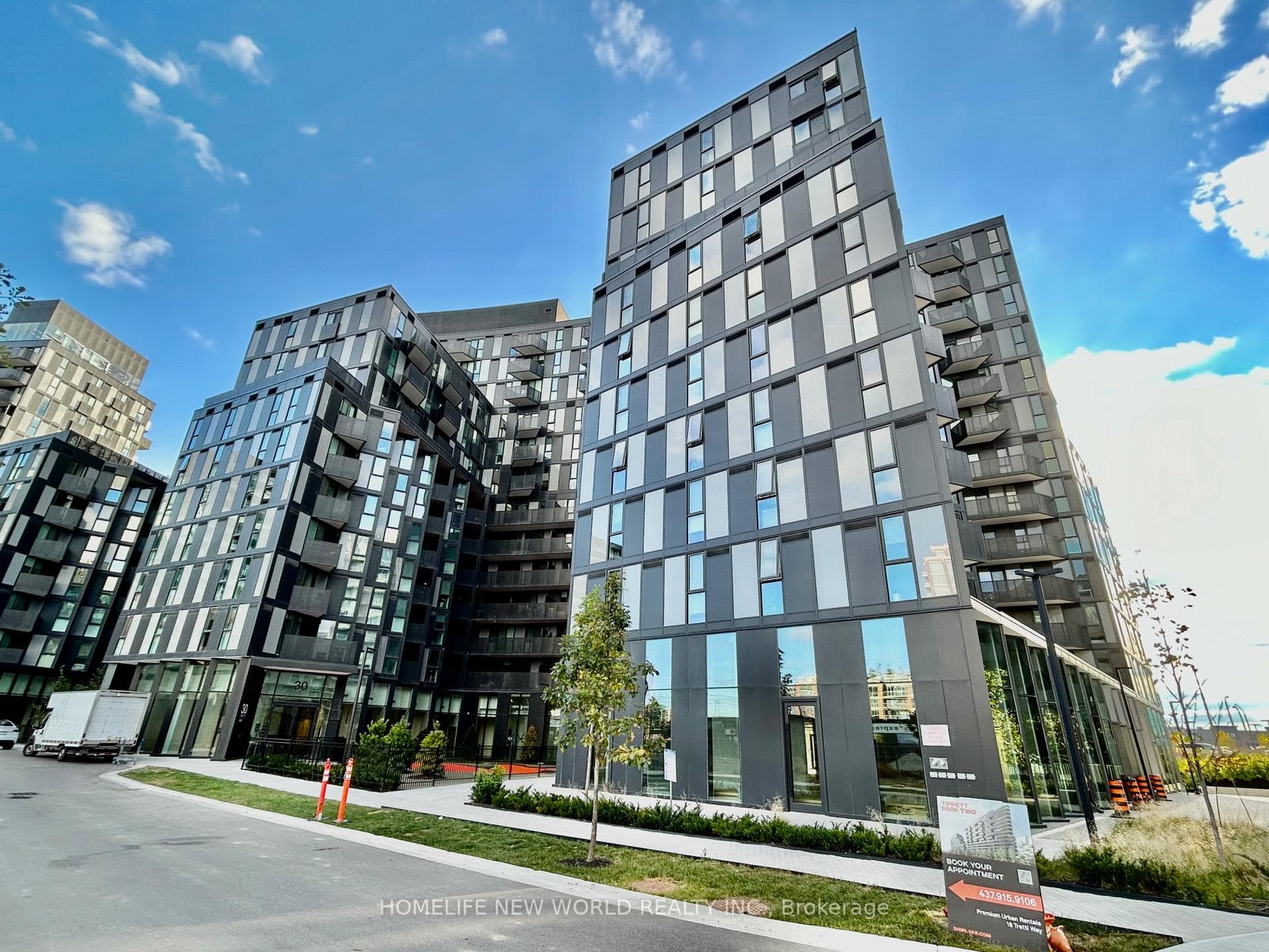 30 Tretti Way Unit 611, North York (Bathurst Manor / Clanton Park), ON M3H 0E3 - Photo 1