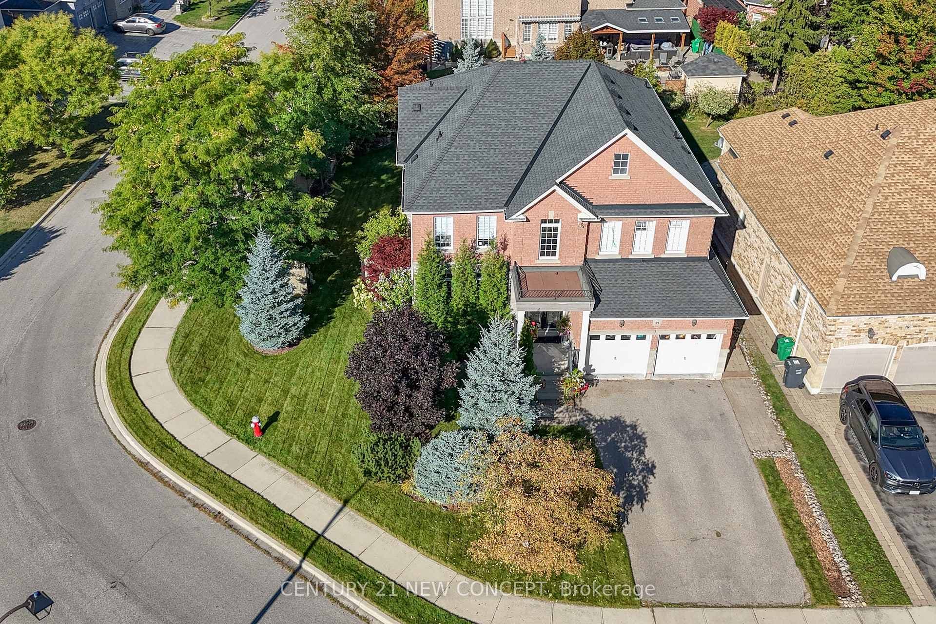21 Adriatic Crescent, Brampton, ON L6P 1Y9 - Photo 1