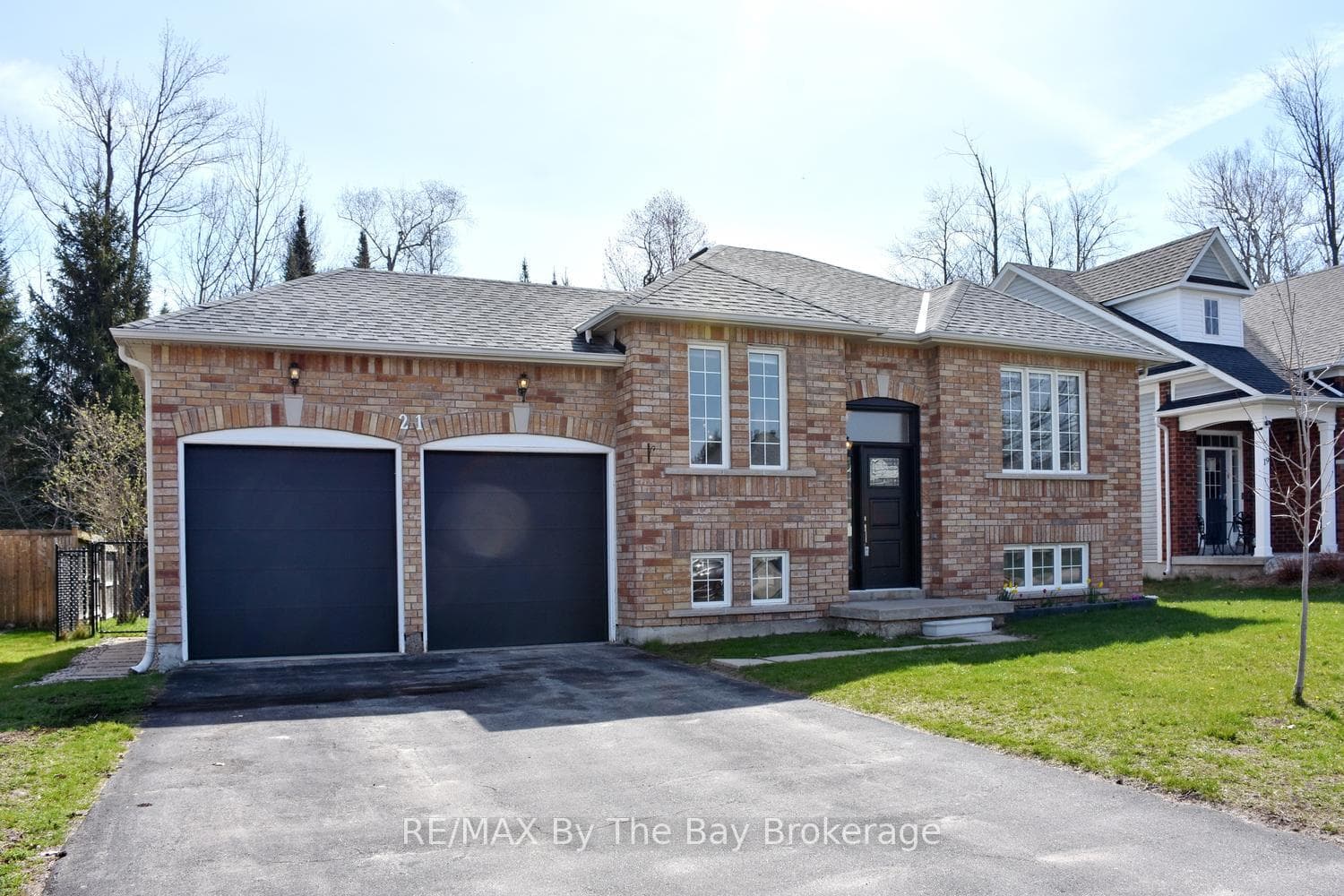 21 Northwood Drive, Wasaga Beach