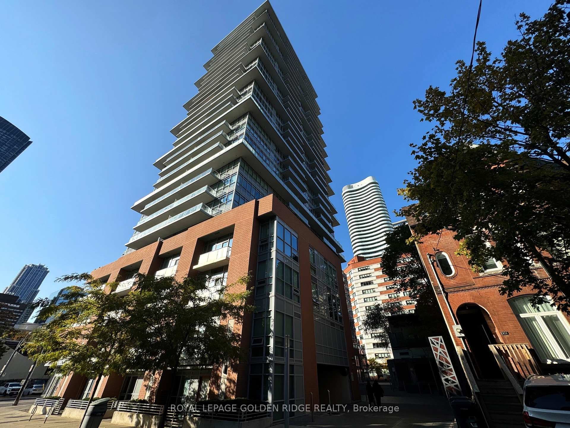 365 Church Street Unit 2402, Toronto C08