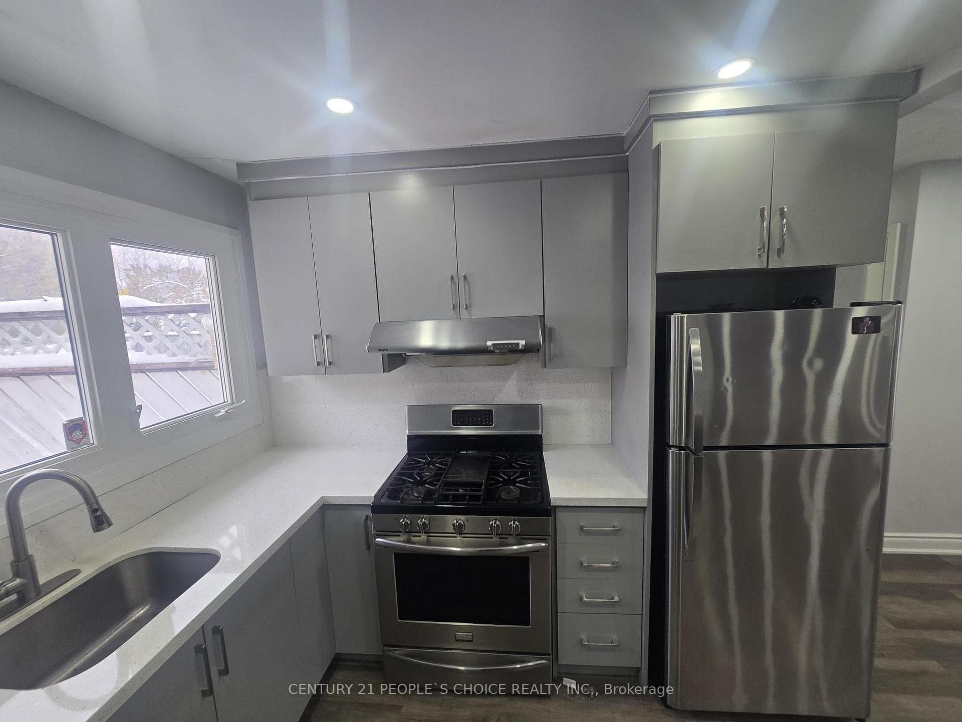 21 Moore Street Unit Upper, Brampton, ON L6X 1V2 - Photo 1