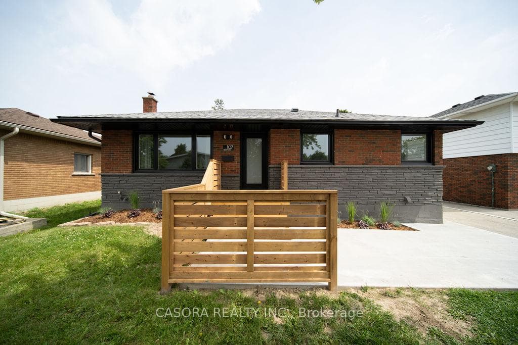 107 Delmar Drive Unit 1, Hamilton