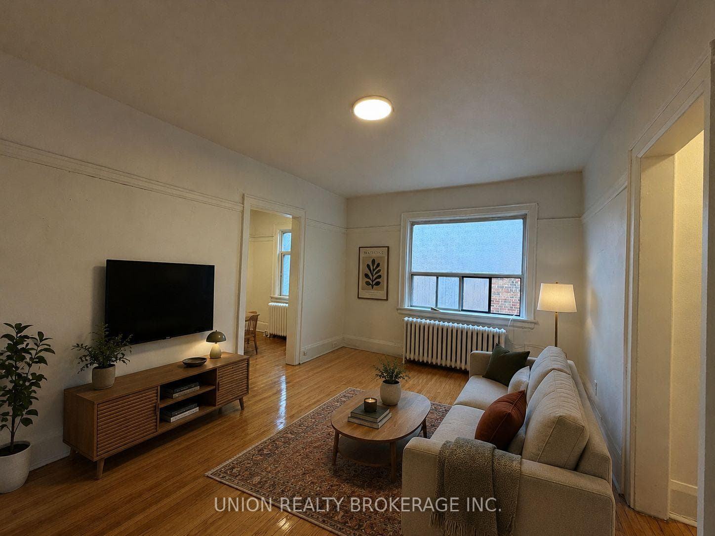 2451 Queen Street Unit 26, Toronto E02
