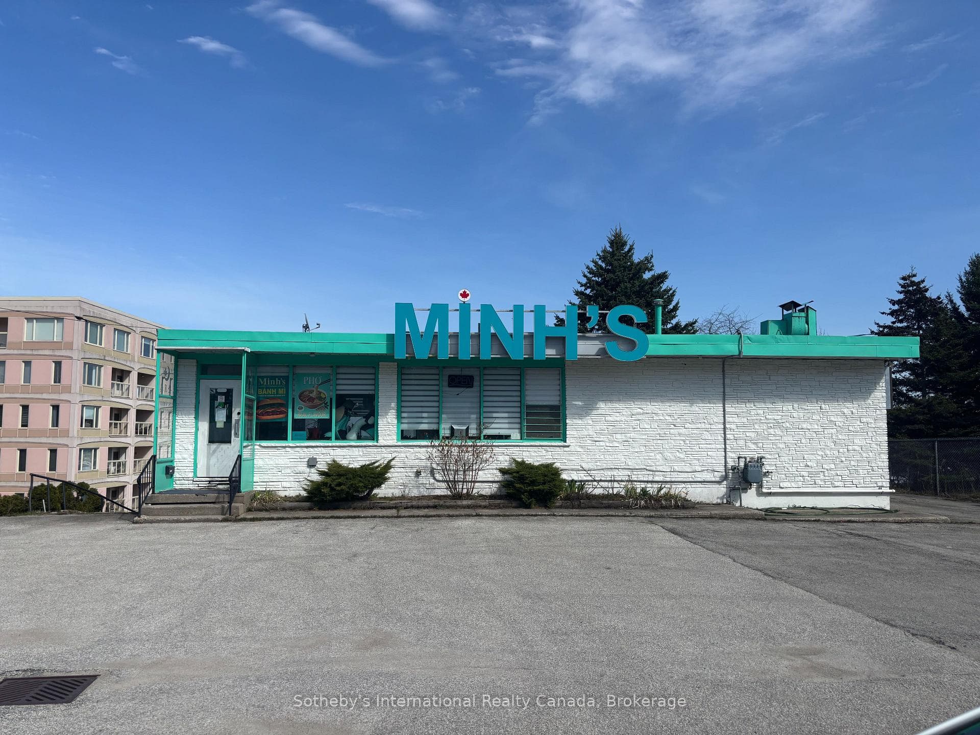 2501 3RD Avenue, Owen Sound, ON N4K 4S7 - Photo 1