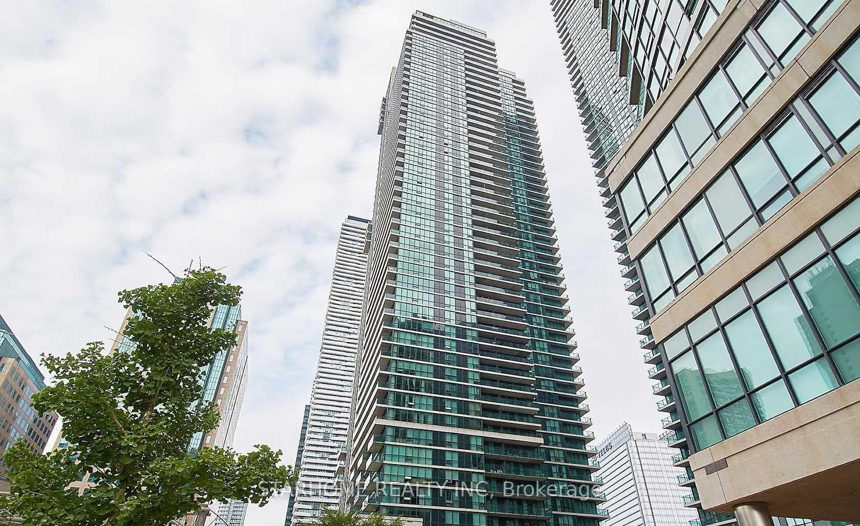 18 Harbour Street Unit 707, Toronto C01