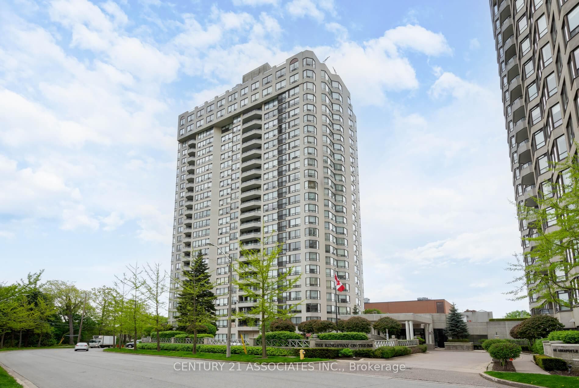 1 Aberfoyle Crescent Unit 903, Toronto W08