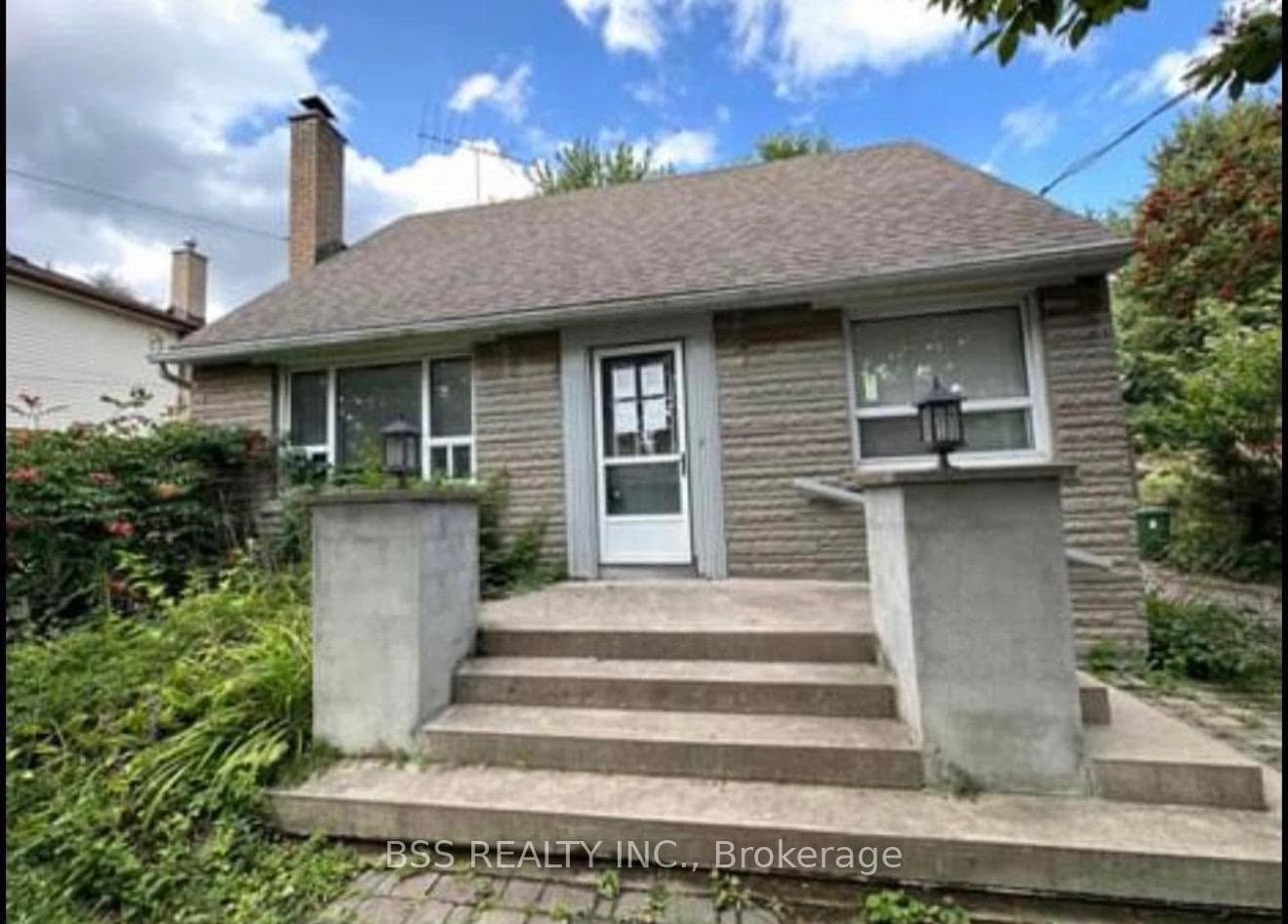 71 Scarborough Heights Boulevard, Scarborough Town Centre, ON M1M 2V5 - Photo 1