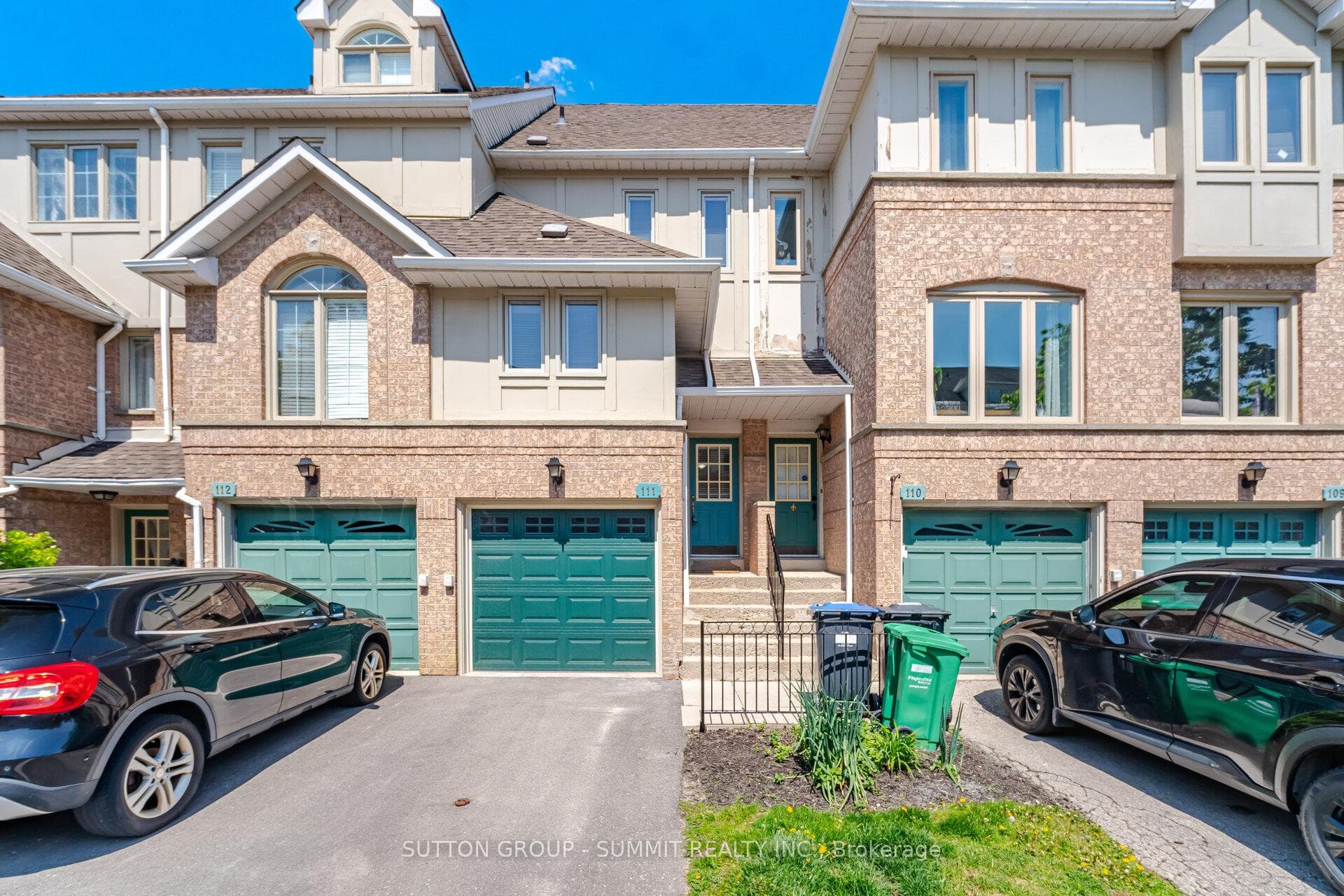 1050 Bristol Road Unit 111, Mississauga