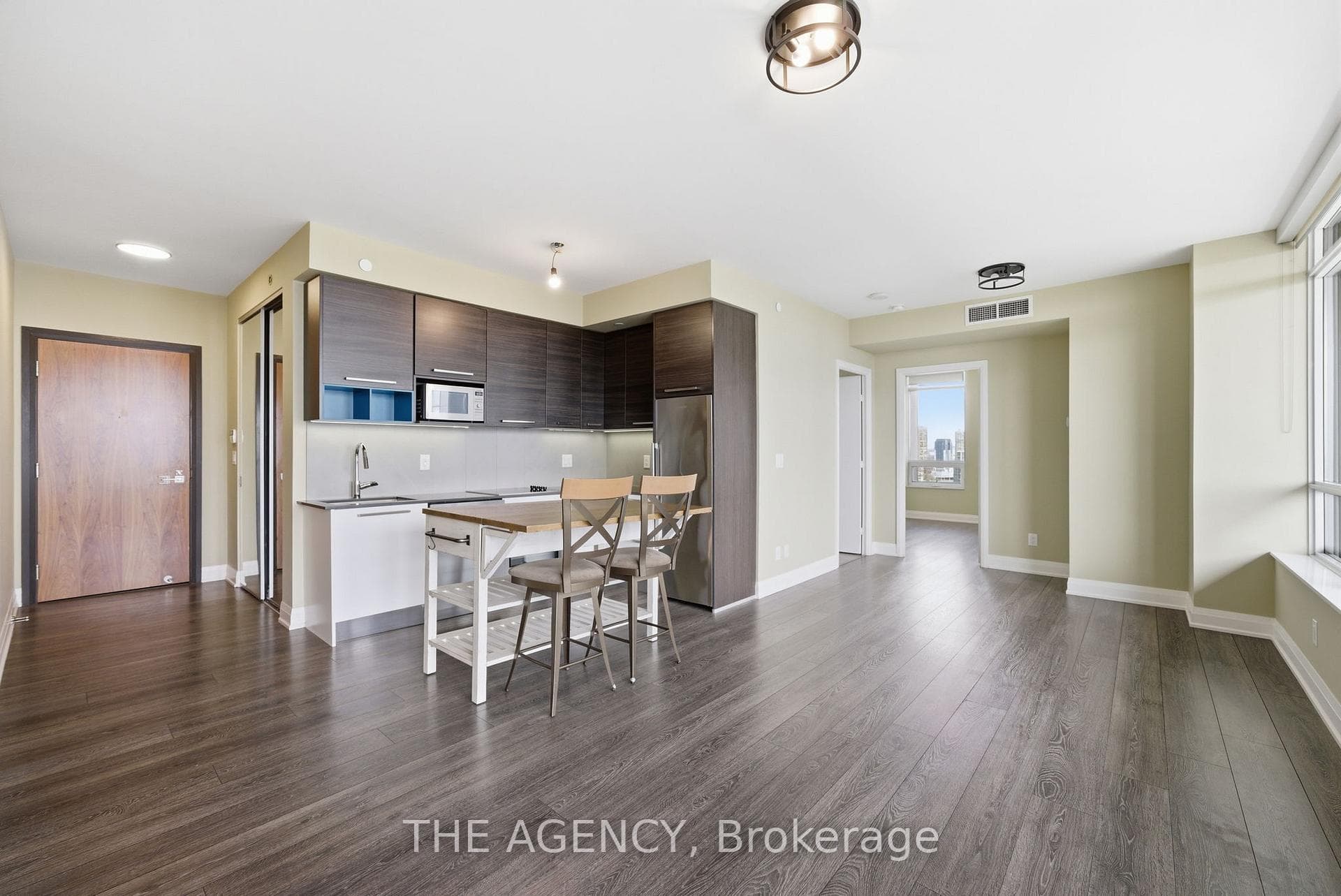 36 Park Lawn Road Unit 2610, Liberty Village / Parkdale / South Parkdale, ON M8Y 3H8 - Photo 1