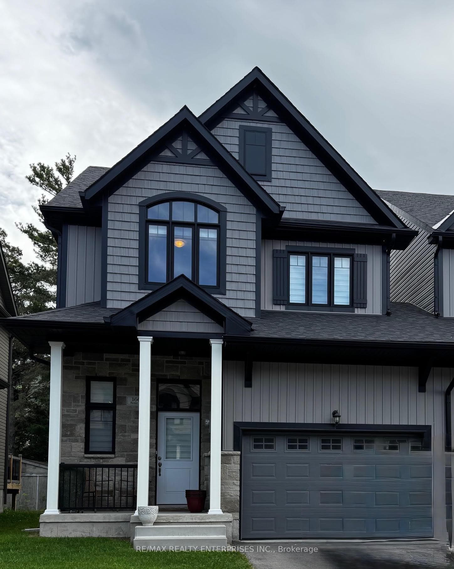 166 Rosie Street, Blue Mountains, ON N0H 1J0 - Photo 1