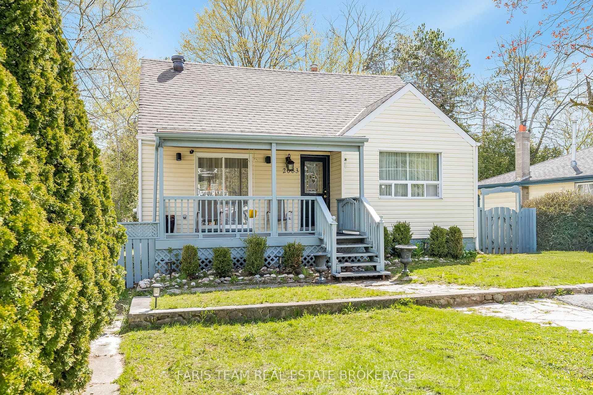 2083 Lilac Drive, Innisfil