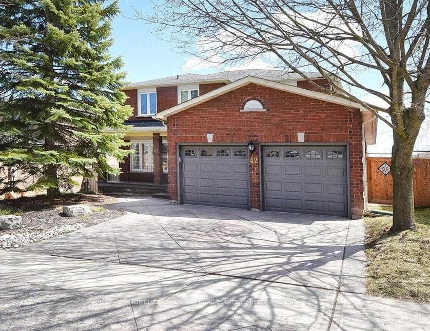 42 Lensmith Drive Unit LOWER, Aurora, ON L4G 6S1 - Photo 1