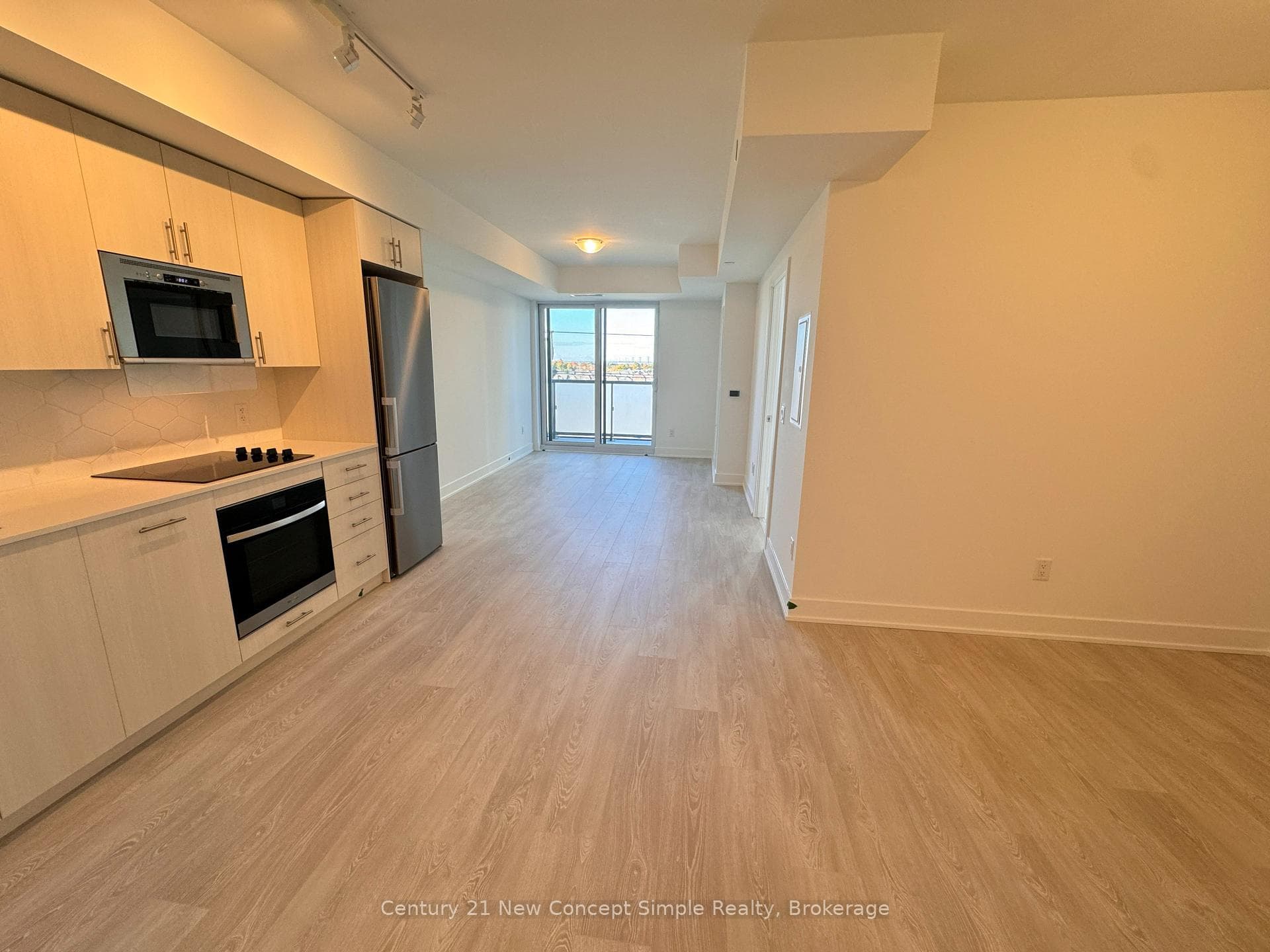 2545 Simcoe Street Unit 613, Oshawa