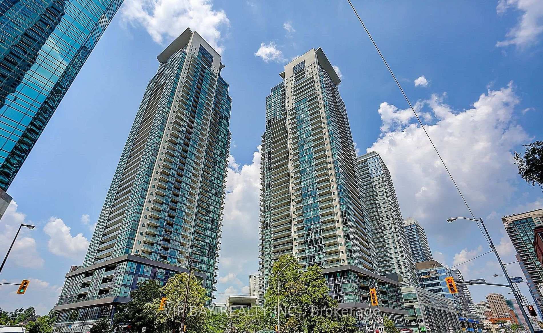 5162 Yonge Street Unit LPH308, Thornhill / Willowdale, ON M2N 0E9 - Photo 1