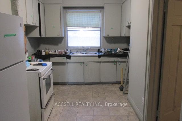 53 Arlington Avenue, Toronto C02