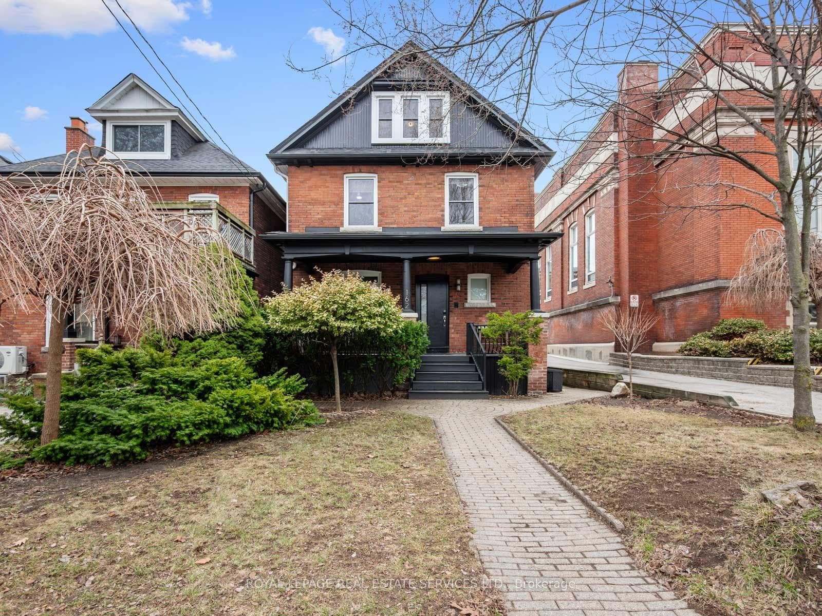 162 Medland Street, Bloor West Village / Swansea, ON M6P 2N5 - Photo 1