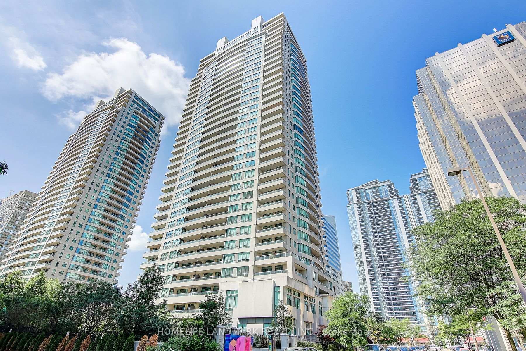 23 Hollywood Avenue Unit 1107, Willowdale / Newtonbrook, ON M2N 7L8 - Photo 1