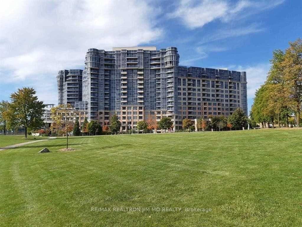 33 Cox Boulevard Unit 1221, Markham