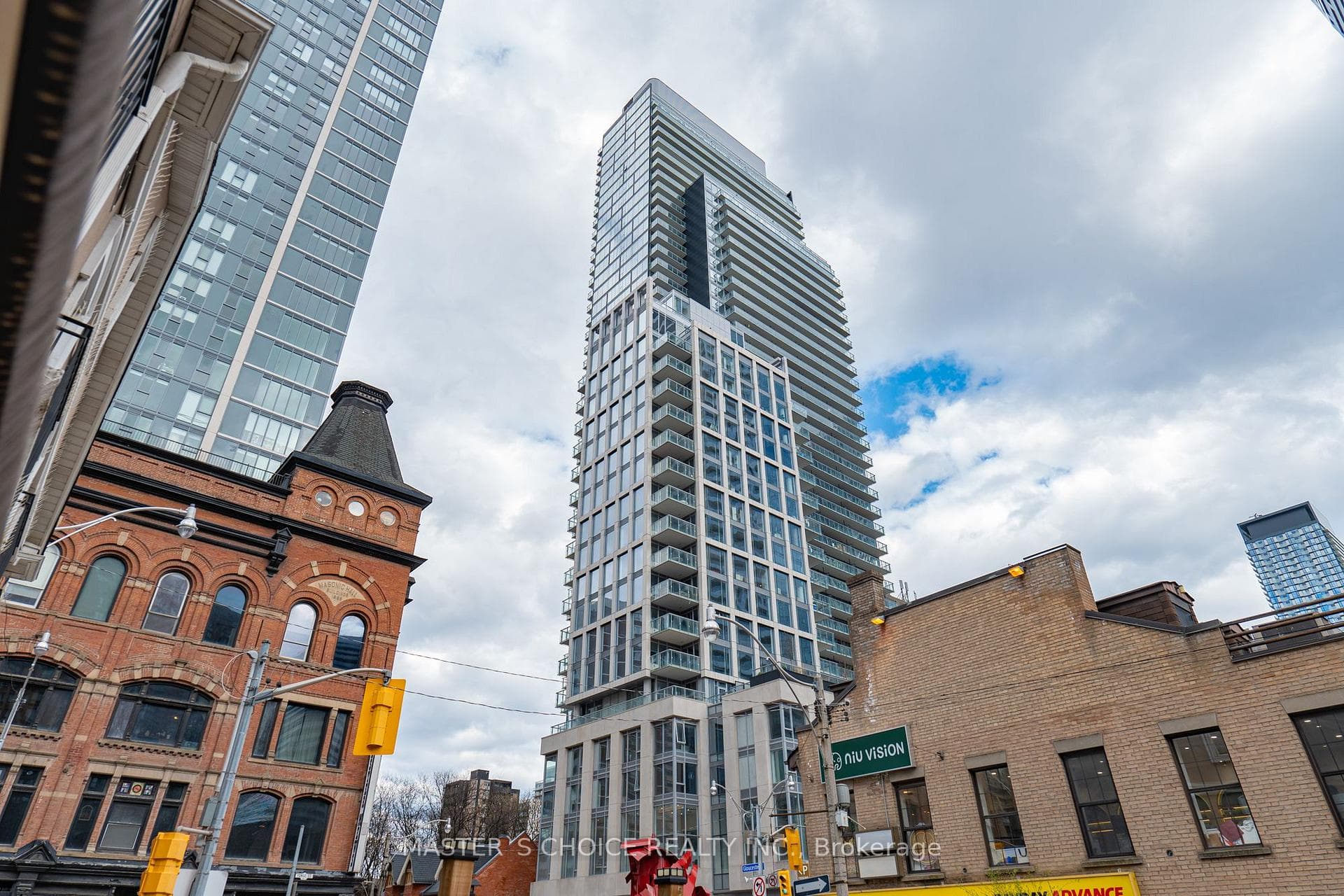 3 Gloucester Street Unit 3313, Toronto C08