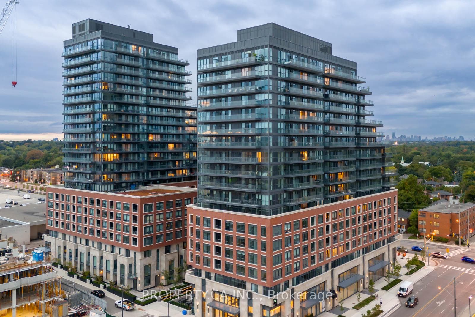 33 Frederick Todd Way Unit 303, Flemingdon Park / Don Mills, ON M4G 0C9 - Photo 1